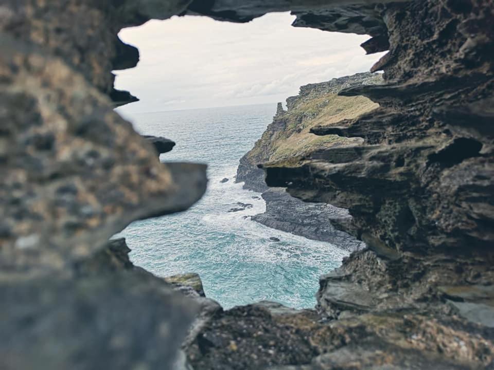Dolphins Backpackers Hostel Tintagel Exterior photo